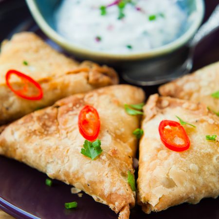 indian-spicy-vegetable-samosa